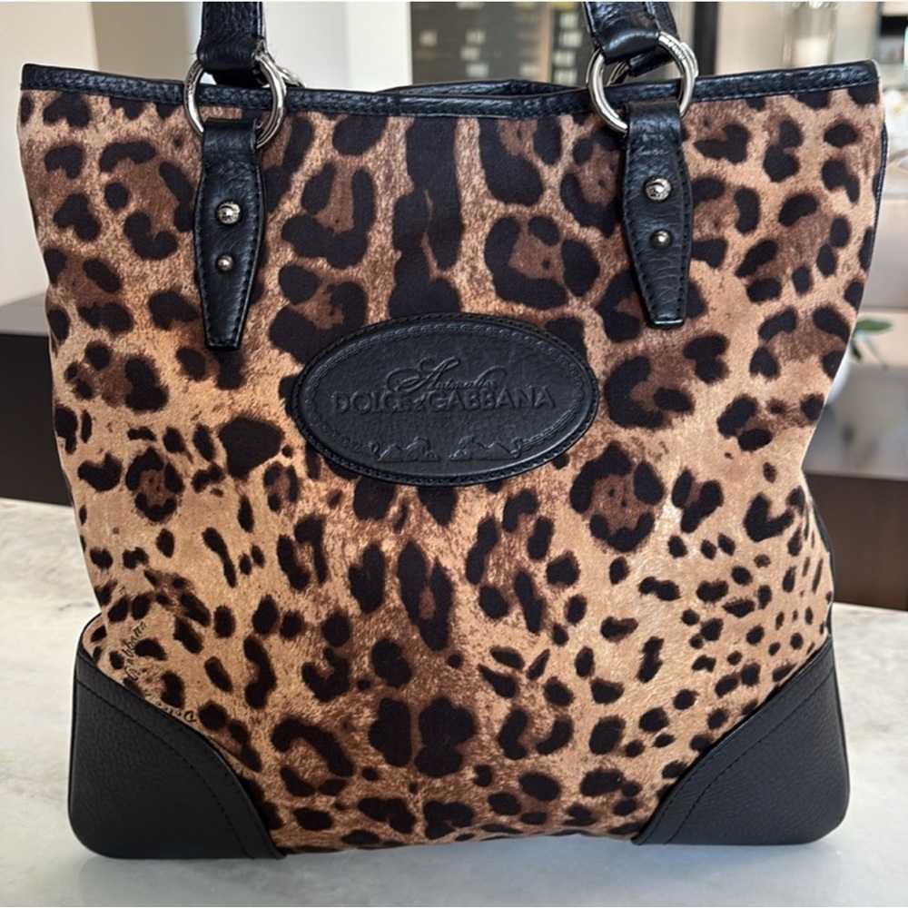 Dolce & Gabbana Leopard Print Tote Bag PRISTINE